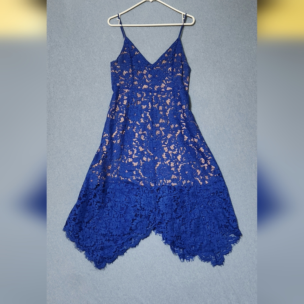 Lulu's blue sleeveless lace layered high low midi dress. Size XL